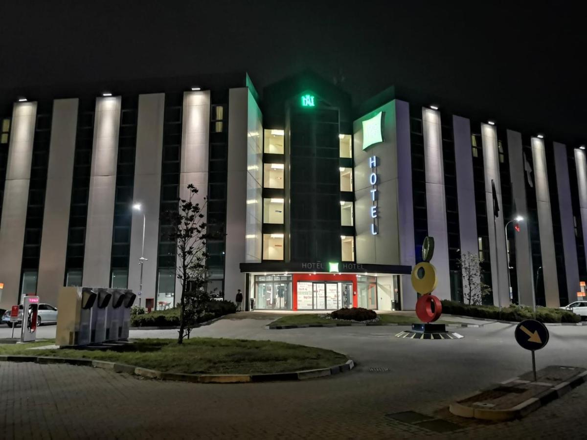 Hotel Ibis Styles Milano Melegnano Carpiano Exteriér fotografie