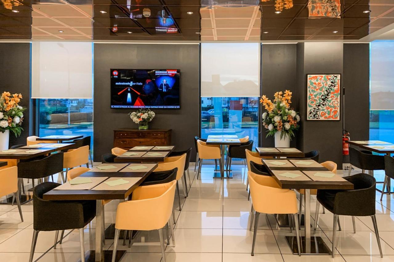 Hotel Ibis Styles Milano Melegnano Carpiano Exteriér fotografie