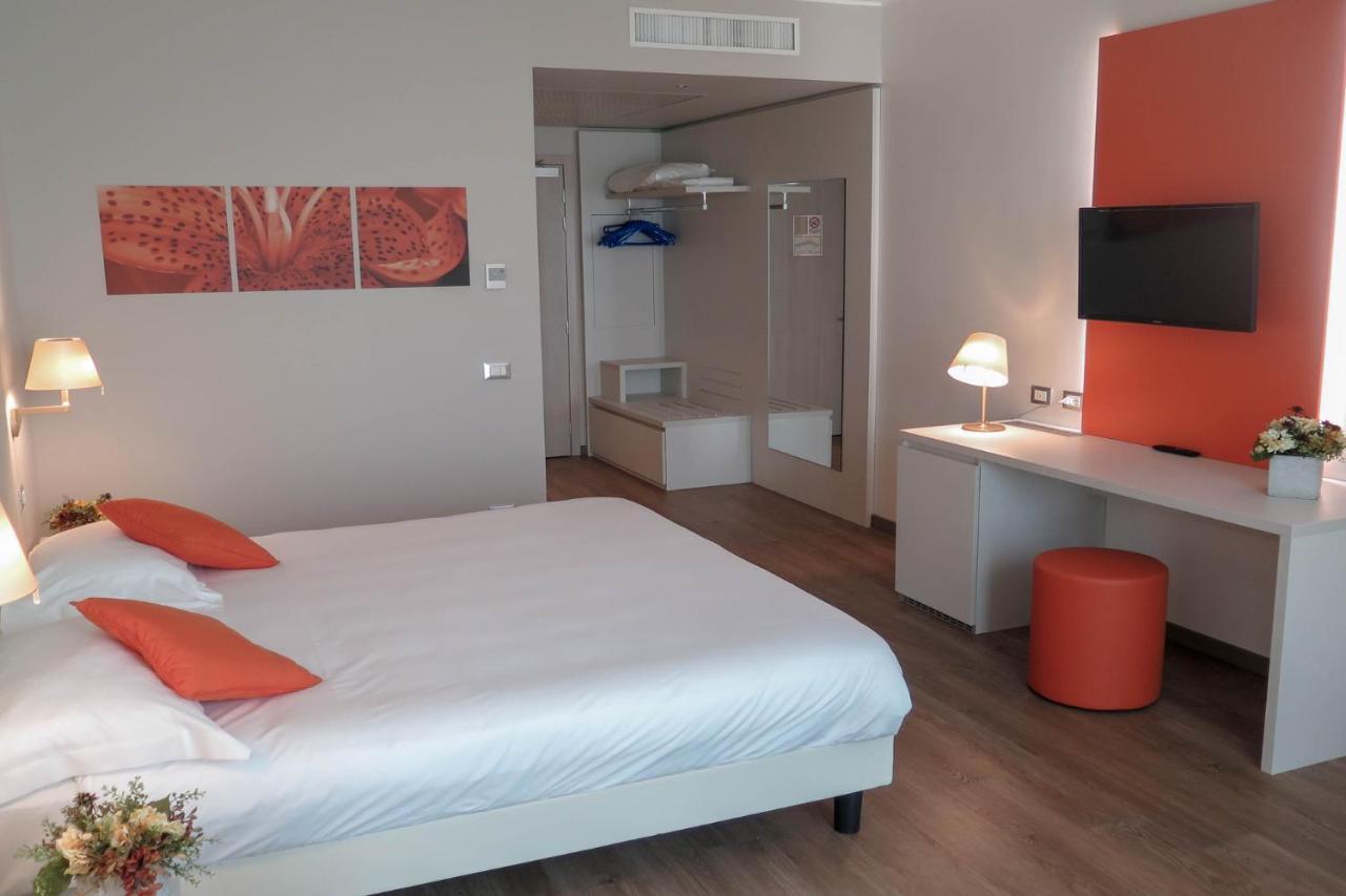 Hotel Ibis Styles Milano Melegnano Carpiano Exteriér fotografie